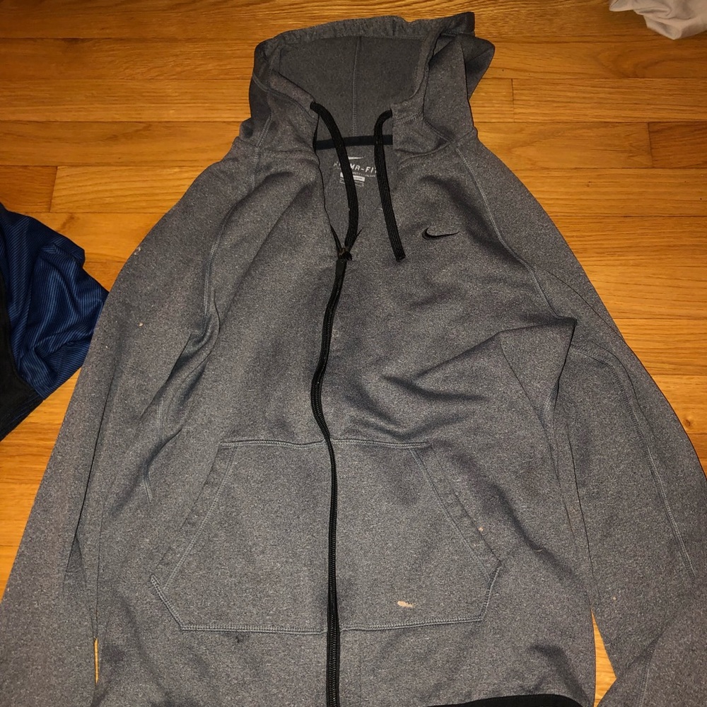grey nike full zip hoodie